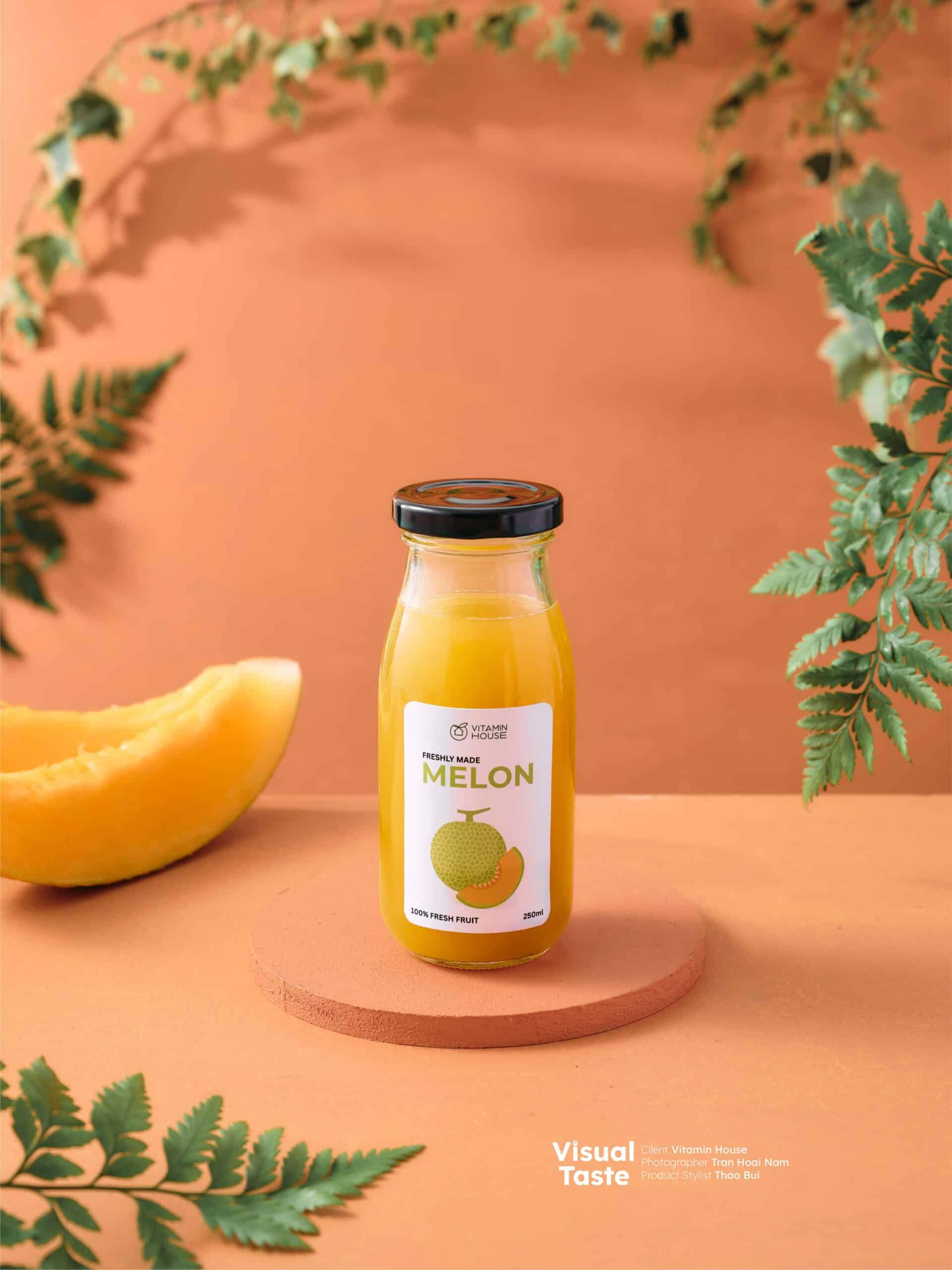 Concept Sản Phẩm Detox Organic Chụp Ảnh Với Màu Xanh Lá và Sự Tươi Mát